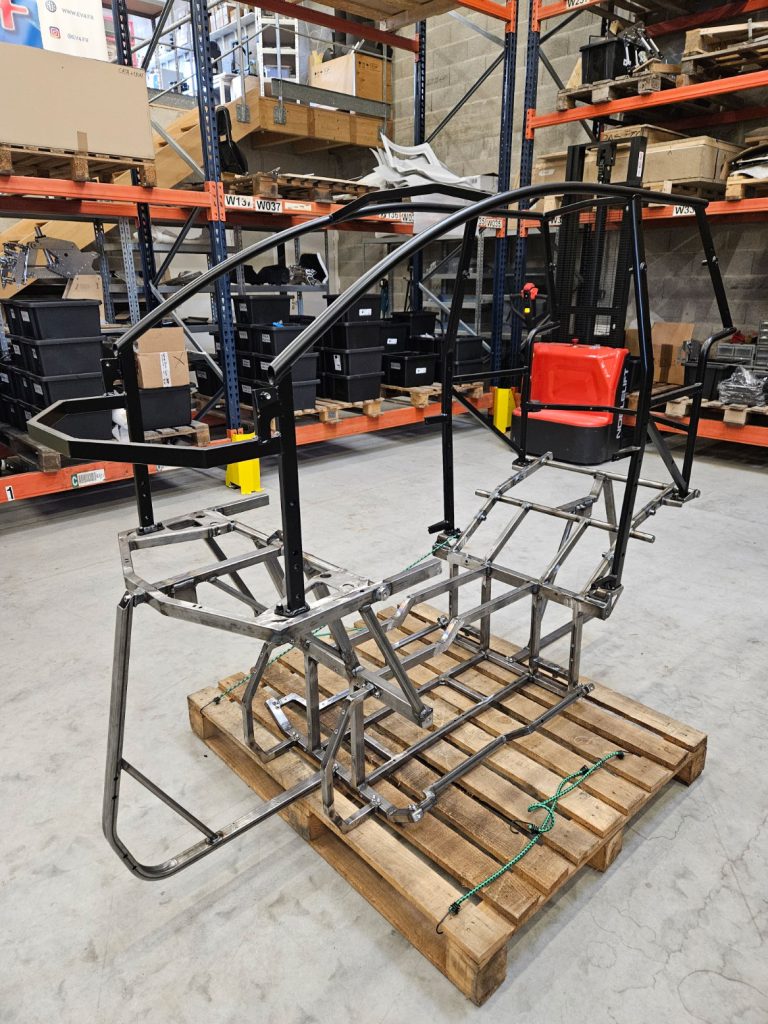 aemotion-grinand-vehicule-pendulaire-4