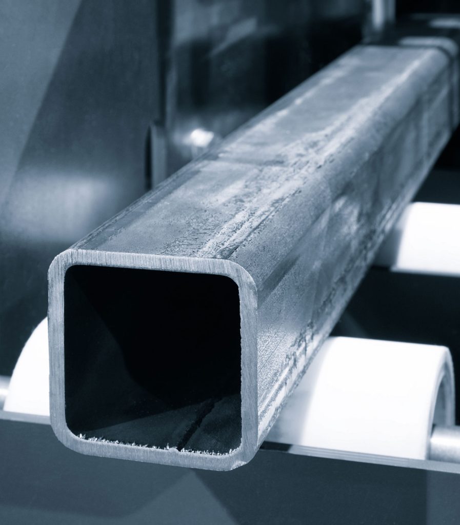 cintrage-tube-metallique-carre