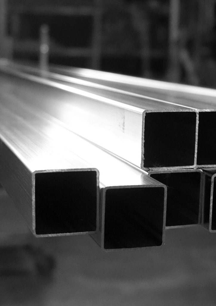 cintrage-tube-metallique-carre-grinand
